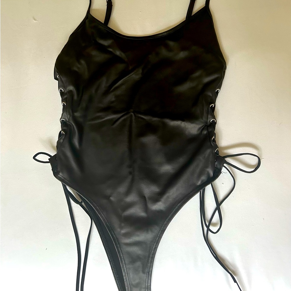 Forever 21 bodysuit